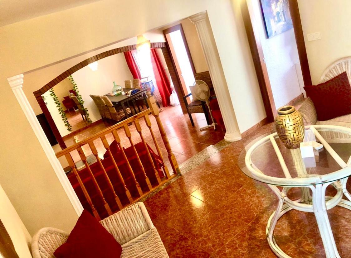 Gran Casa Con Terraza A 3 Min Playa Con Wifi - Rodeada De Servicios Roquetas de Mar Zewnętrze zdjęcie